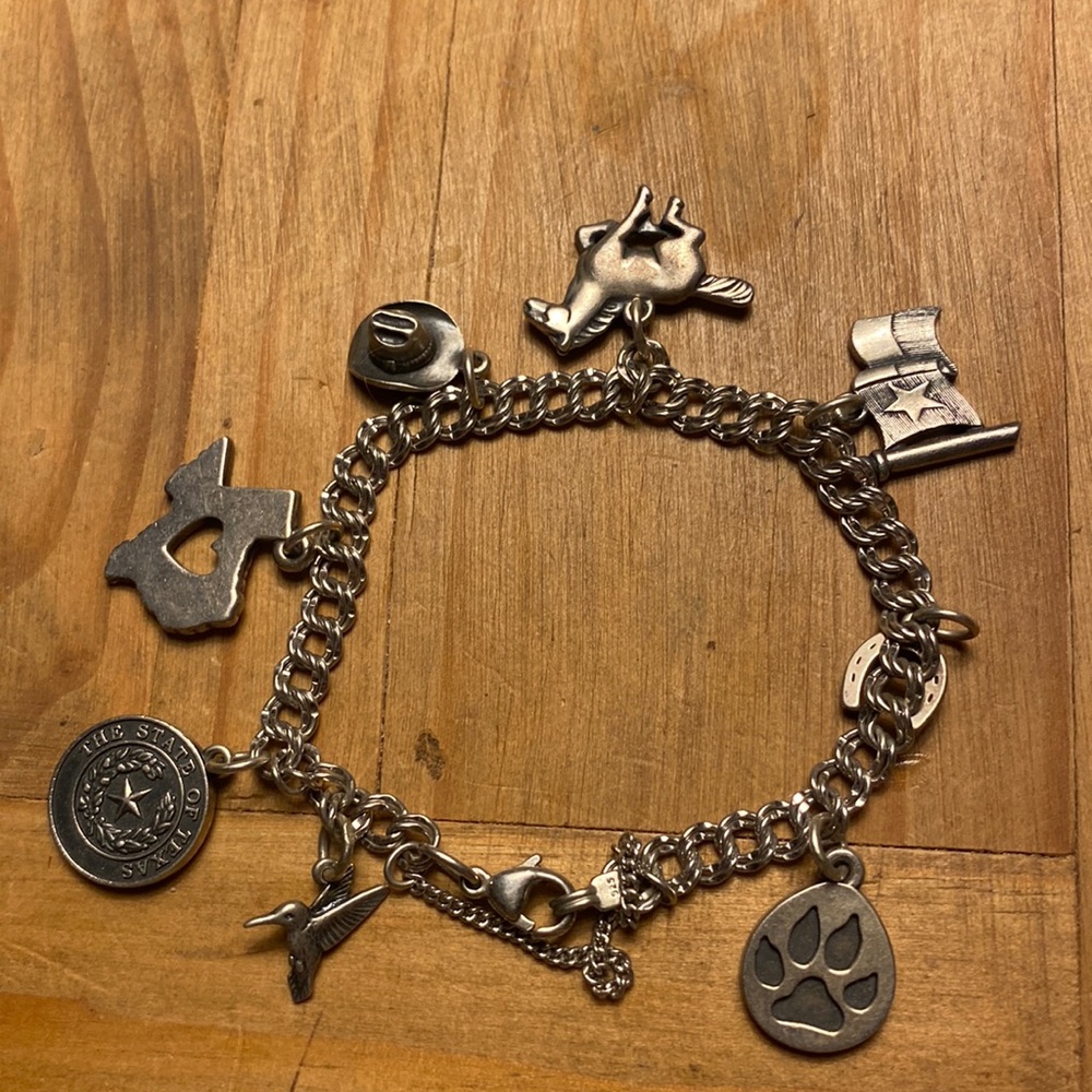 James Avery Charm Bracelet Texas Themed. With 8 charms